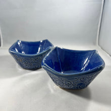 Load image into Gallery viewer, Indigo Lace Dishes - Small Set
