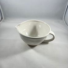 Load image into Gallery viewer, Ivory Horizon Pouring Pitcher - Medium
